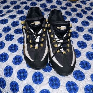 Nike, Black and gold and white Air Max